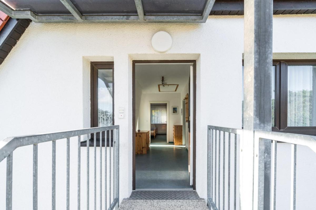 Ferienwohnung 3, Waldesruh オストゼーバート・ディアーハーゲン エクステリア 写真